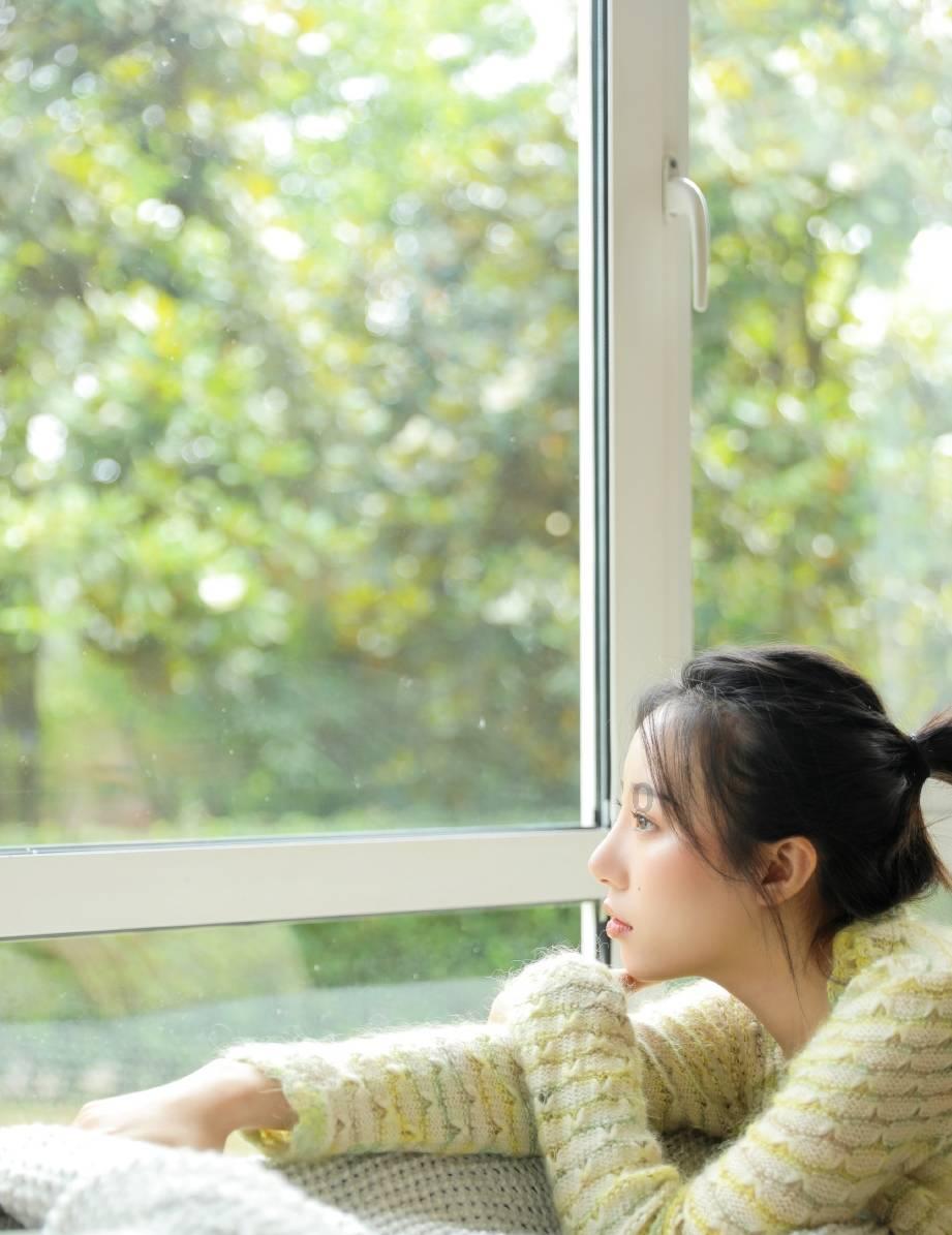 张雨绮兔女郎登场！性感与纯真的完美结合
